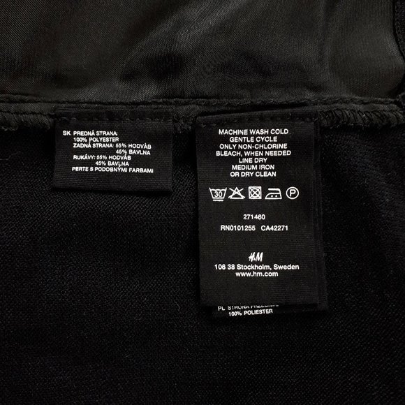 H&M Black Short Sleeve V-neck Contrast Satin Blouse - Picture 10 of 13